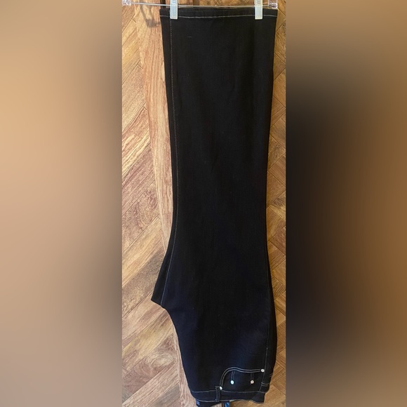 Jeans - Picture 4 of 4